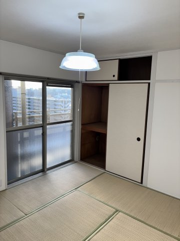 和室（約8.0帖）