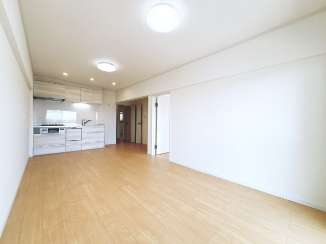 2026年4月自社施工のフルリノベーション完成！　12.5帖リビング