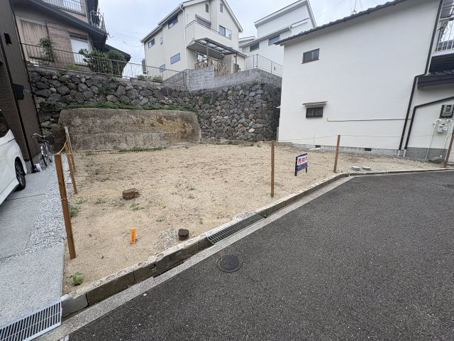 当社では、土地探しから資金のご相談、建築、外構まで、ワンストップで行っております♪お気軽にご相談ください♪