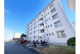 泉北桃山台第二団地33号棟の間取り