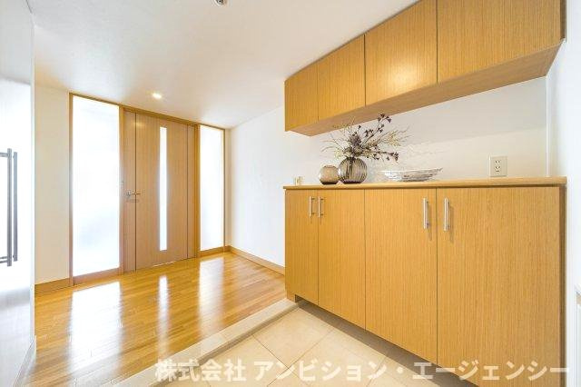 いつも気持ちよくご家族を迎えられる玄関です。