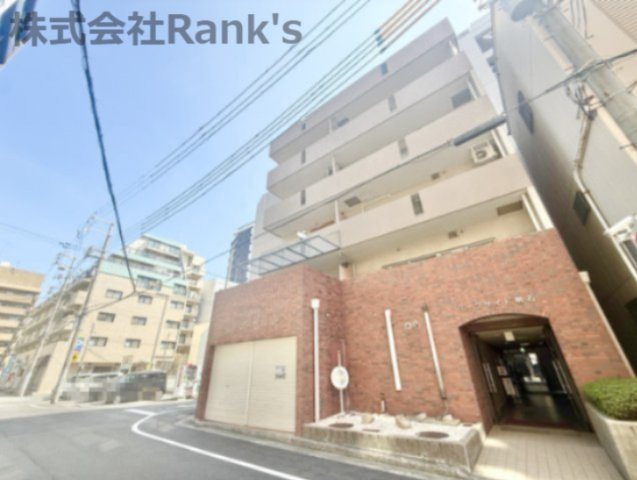 外観：328000675675