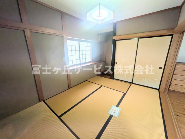 リビング横の和室です