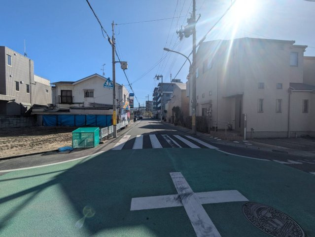 約44.7坪の角地です。