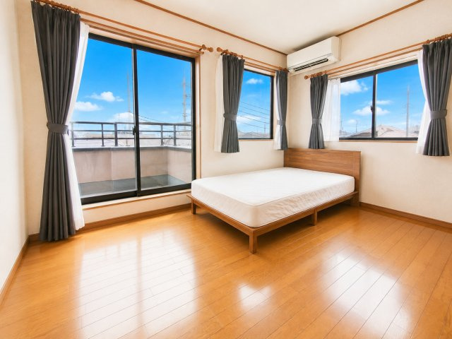 3階洋室は眺めも良し！　デジタル加工された写真です。