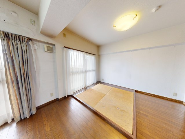 室内イメージを分かりやすくするため家具・家電等はAI画像加工で除去しています。現況を優先します。