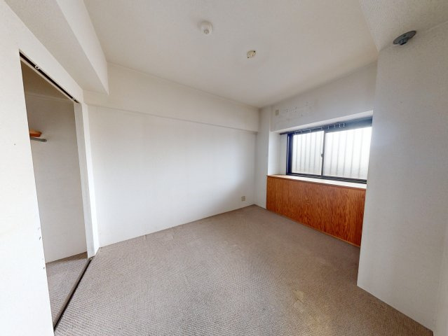 室内イメージを分かりやすくするため家具・家電等はAI画像加工で除去しています。現況を優先します。