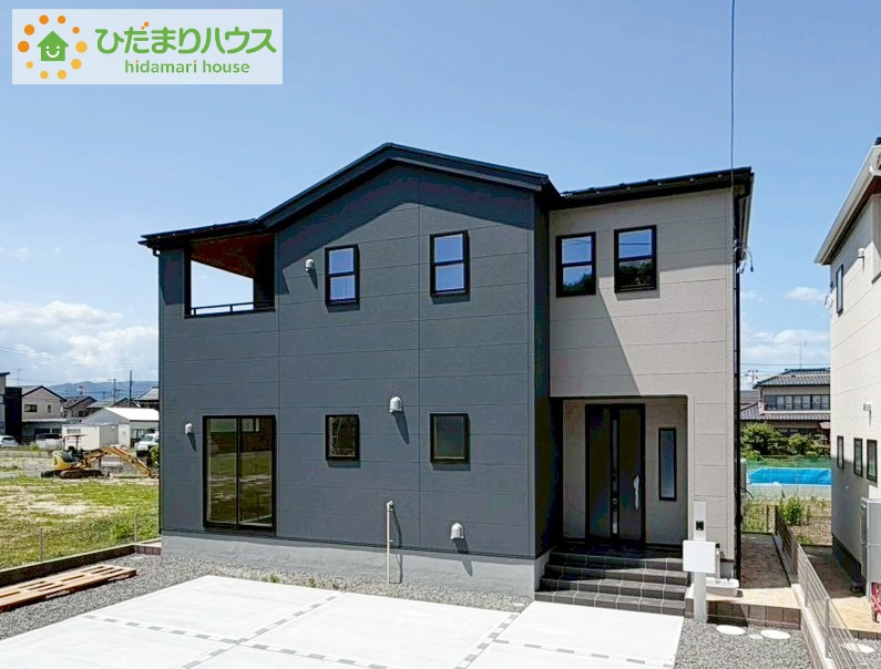 平日・お仕事帰りなど、いつでもご案内致します！お気軽にお問い合わせ下さい♪お待ちしております！