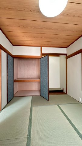 押入れ付
