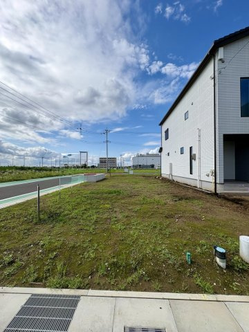 ■2号地　■JR武蔵野線「吉川美南」駅徒歩5分！　■お好きなハウスメーカーで建築可能です！　■土地面積約45坪！　■北谷小学校徒歩17分(1300ｍ)・南中学校徒歩28分(2200ｍ)