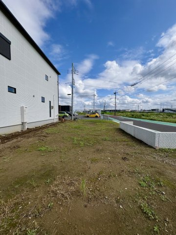 ■2号地　■JR武蔵野線「吉川美南」駅徒歩5分！　■お好きなハウスメーカーで建築可能です！　■土地面積約45坪！　■北谷小学校徒歩17分(1300ｍ)・南中学校徒歩28分(2200ｍ)