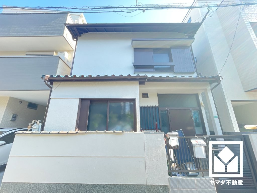 3路線利用可能で、毎日の通勤・通学だけでなく、休日のお出かけまで利便性に優れています。