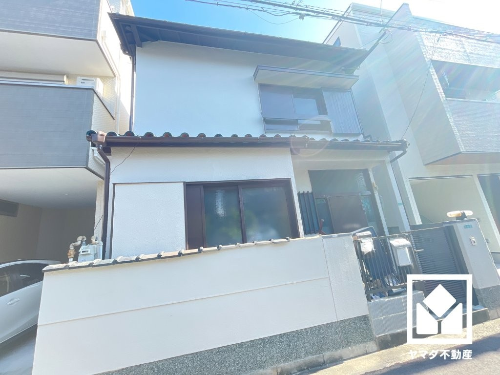 シンプルで飽きのこない設計が、暮らしに余白をもたらします。