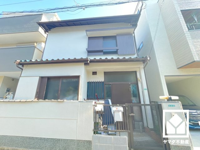 更地渡しのため、余分な解体費用を抑えられ、スムーズに建築に入れます。