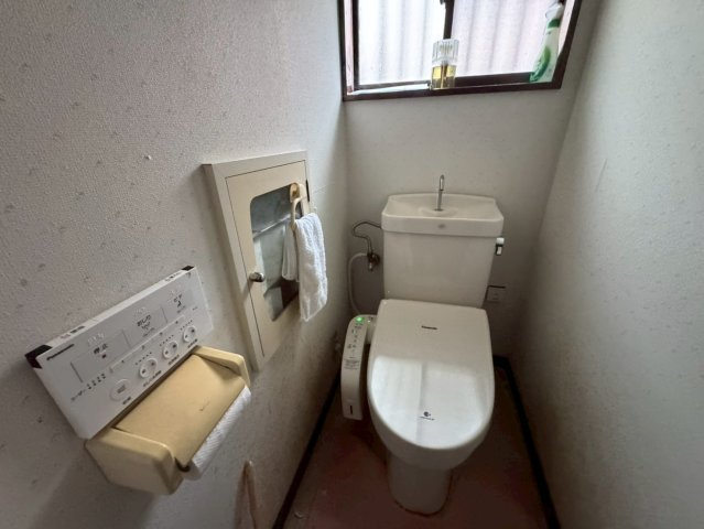 トイレ