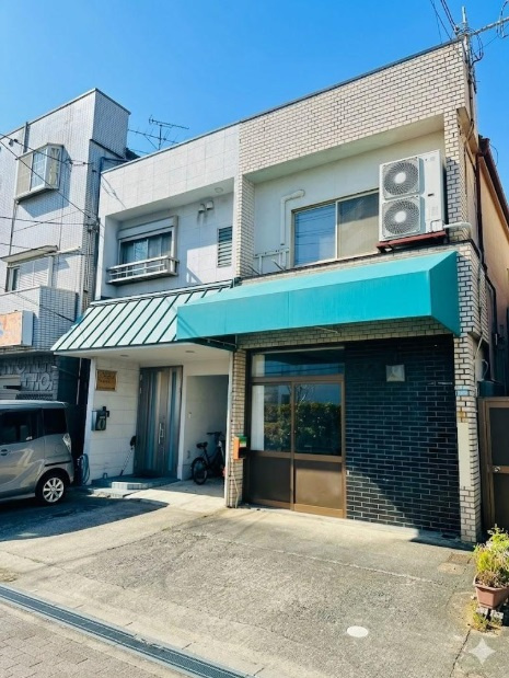 外観：328000632040