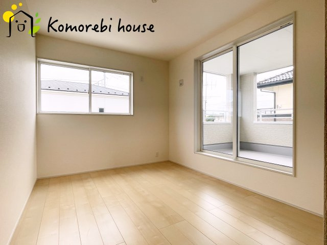 広々とした洋室です