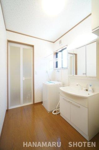 ＊当日ご案内可＊ご希望の物件まとめてご案内！弊社が掲載していない物件でもOK♪お気軽にご相談ください　♪お電話でのお問合わせがスムーズ♪