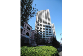  仲介手数料半額 西戸山タワーホムズセントラルタワー（スカイツリーが望める、眺望良好・角住戸）の外観