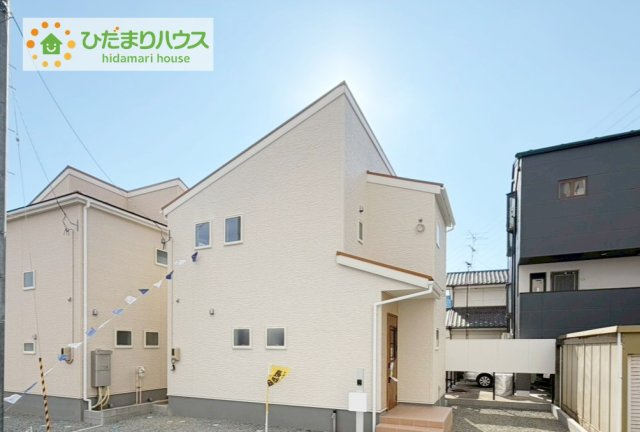 長年住んでも飽きの来ないモダンでシンプルな外観が特徴です
