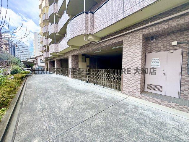 ご見学の際にはご自宅はもちろん、駅やご指定頂いた場所まで無料でお迎えに伺います！