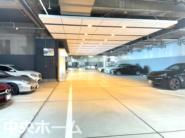 【敷地内駐車場】最新の空き状況や費用などの詳細は担当スタッフまでお問い合わせください。