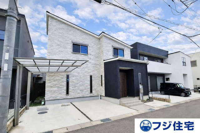 外観：327002155905