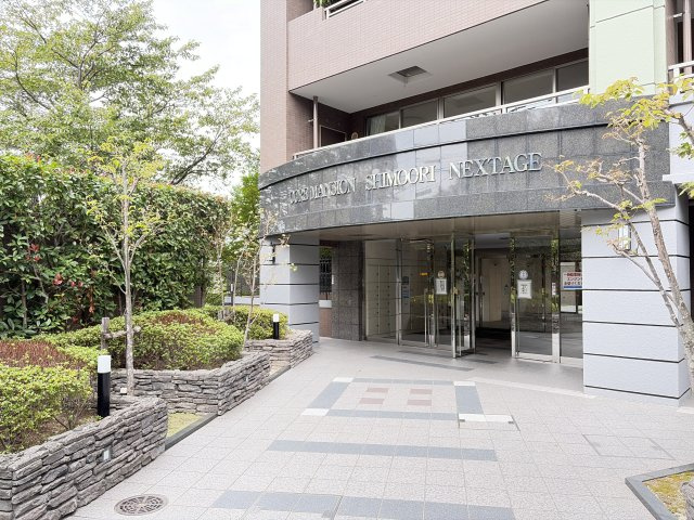 ☆オートロックエントランス、管理人（日勤）、来客用駐車場（有）、平面自走式駐車場、素敵な外観タイル☆