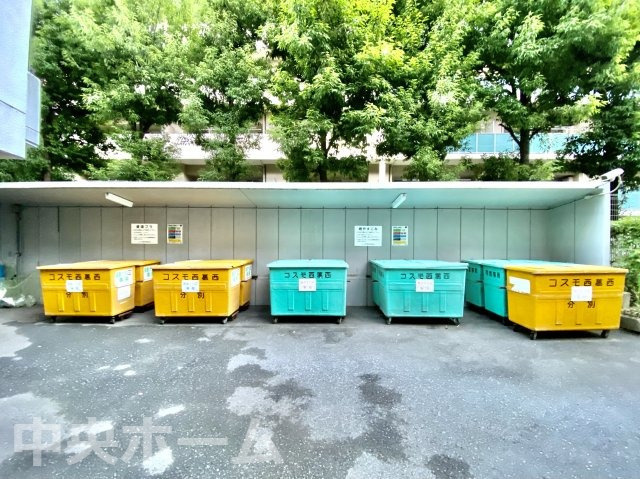 ゴミ出し場