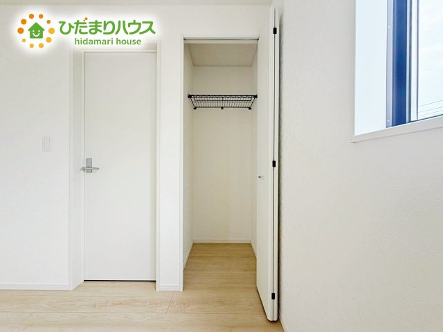 クローゼットタイプの収納は荷物がどこにあるかすぐに見つかります！