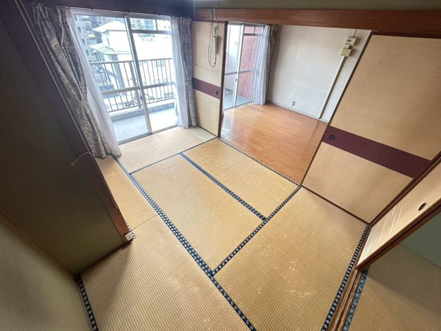 南向きで日当たり良好です