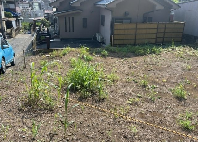 物件の詳細については、現地を見てわかること以外に、役所や法務局などで調べないとわからないことがあります。そのため、現地に行く場合は、もしこの物件を買ったらどのような生活ができるかをイメージしましょう。