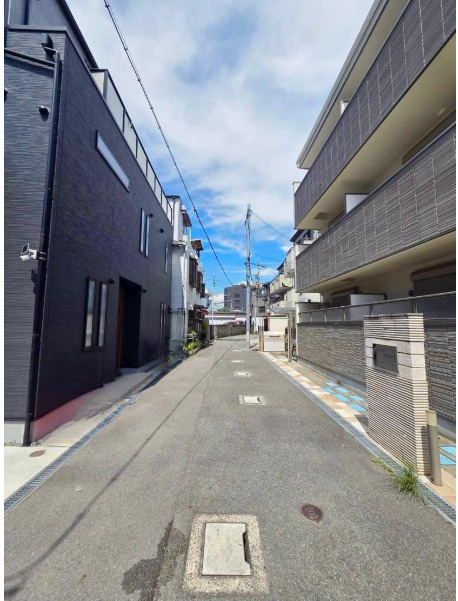 前面道路含む現地写真