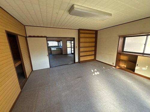 壁面収納付居室