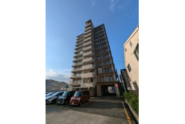 エスト伊丹　1202号室の外観