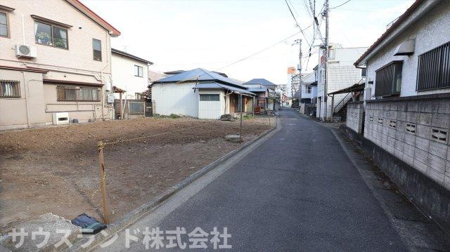 間取りも、広さも、家のスタイルも。土地を買えば、すべてを自分たちの思い通りに。