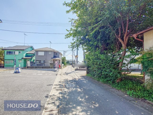 【前面道路】周辺環境は大切な要素。道幅や駐車など、ご確認ください。