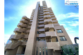 ダイナース千代田橋の外観