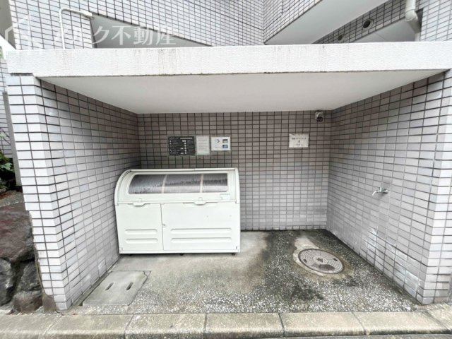 ゴミステーション