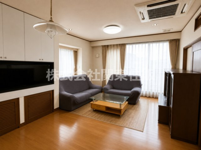※一部CG加工にて室内の家具・生活用品等を一部消去しております。