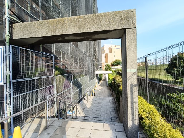 【エントランス】