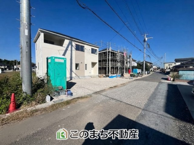 南面接道で日当たりが良いですね☆