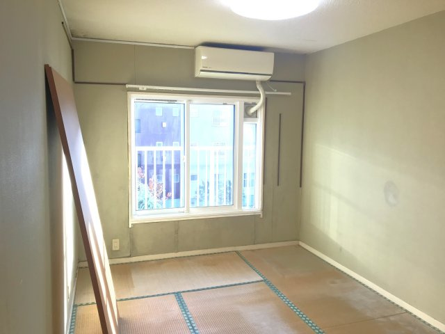 6.0帖の和室です。