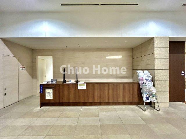 フロントサービス