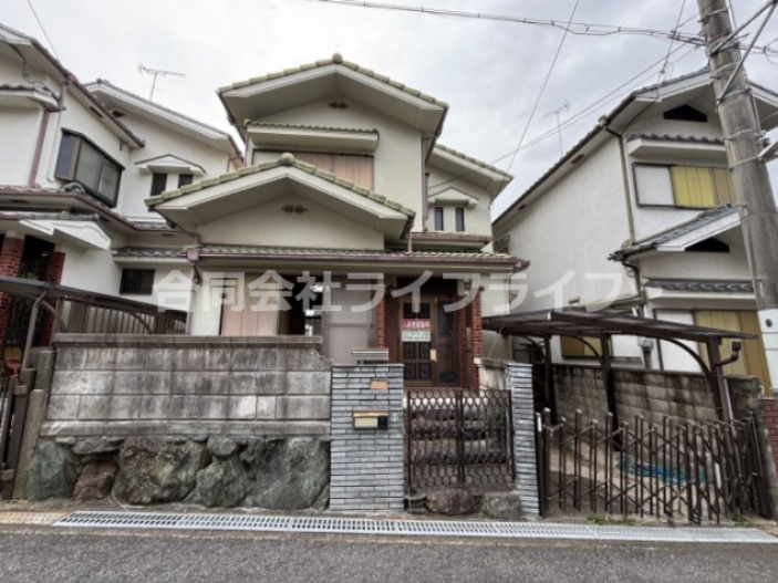 外観：327002138966