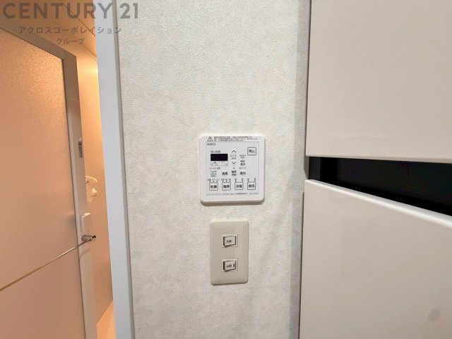 暖房機能があるため、冬場でも温かい浴室で入浴でき、乾燥機能があるため、水気を素早く取り除けます。また、換気機能があるため、湿気を素早く排出してカビや雑菌の発生を防ぐことができます。