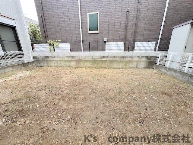 植栽や家庭菜園も楽しめる南側のお庭付き♪