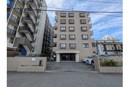 ライオンズマンション片瀬江ノ島第2の外観