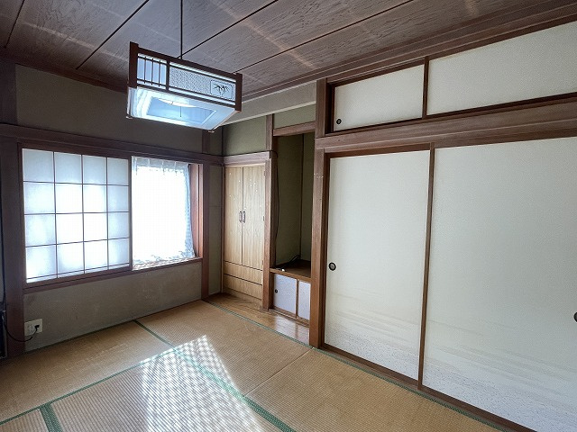 2階南側　和室　6帖