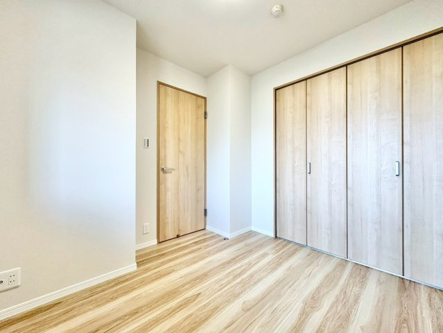 4.2帖・収納が豊富で、暮らしやすさに配慮した間取りです。